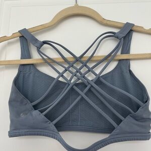 Lululemon Free to Be Bra
